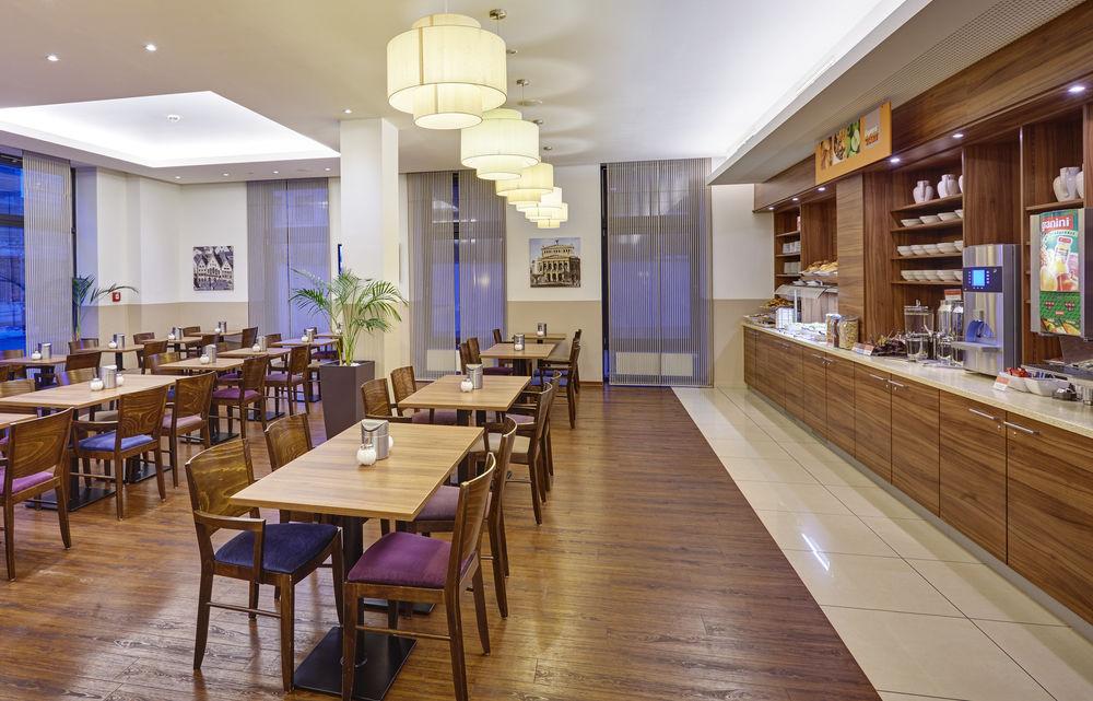 Holiday Inn Express Frankfurt City Hauptbahnhof Frankfurt am Main ภายนอก รูปภาพ